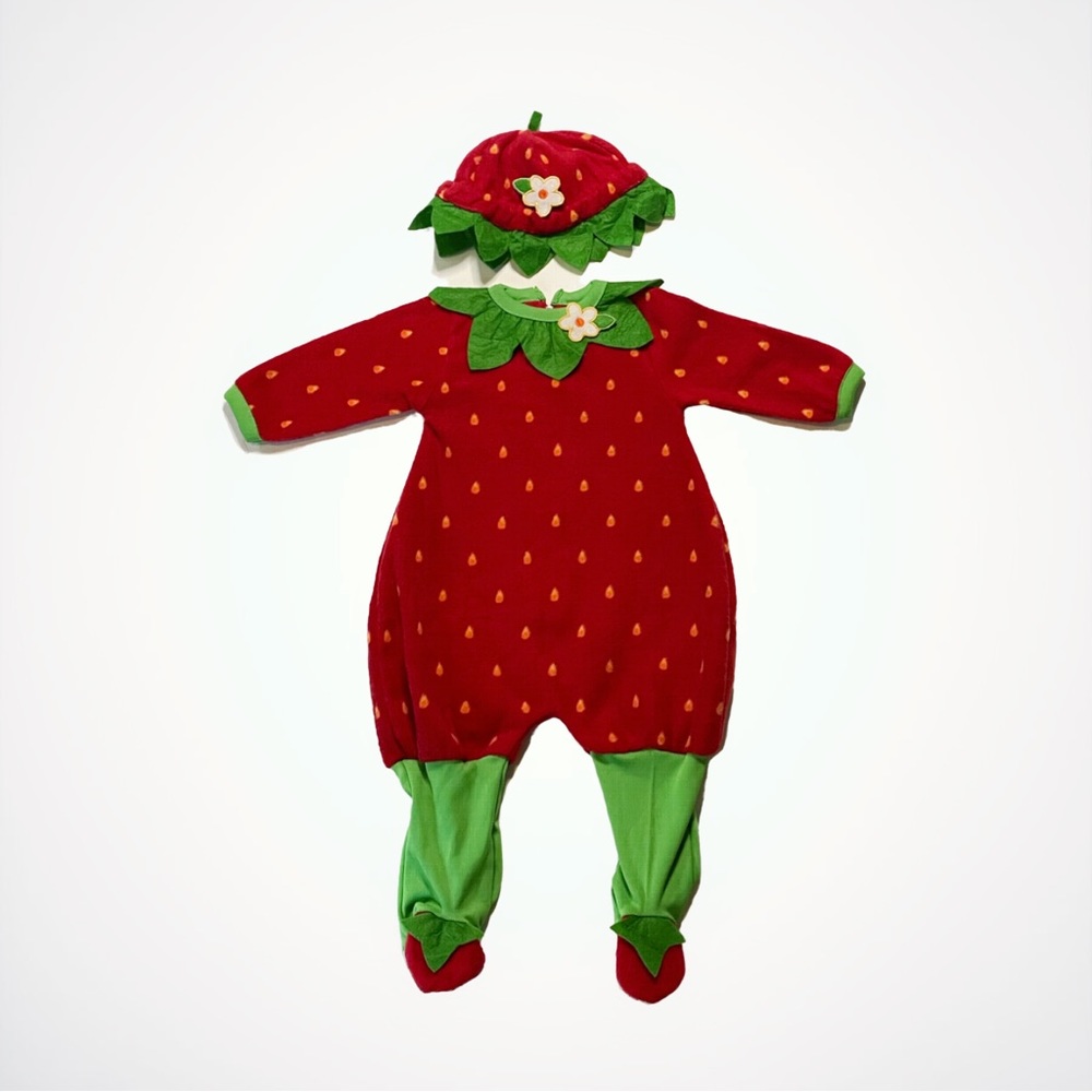 Thick & Cozy Fleece Baby Strawberry Costume Sz 6-9M